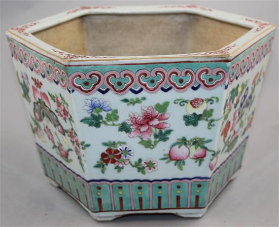 A Chinese famille rose hexagonal jardiniere, late 19th century, 28cm